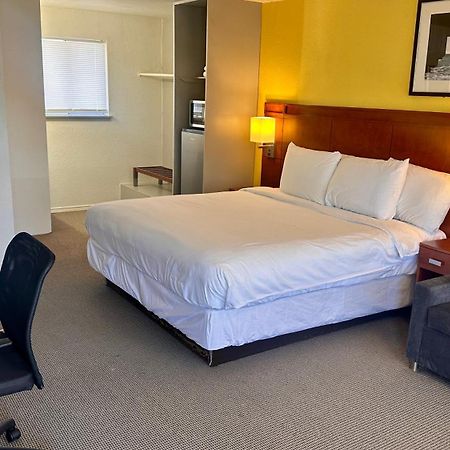 Lakeshore Inn Water Front Moses Lake Εξωτερικό φωτογραφία