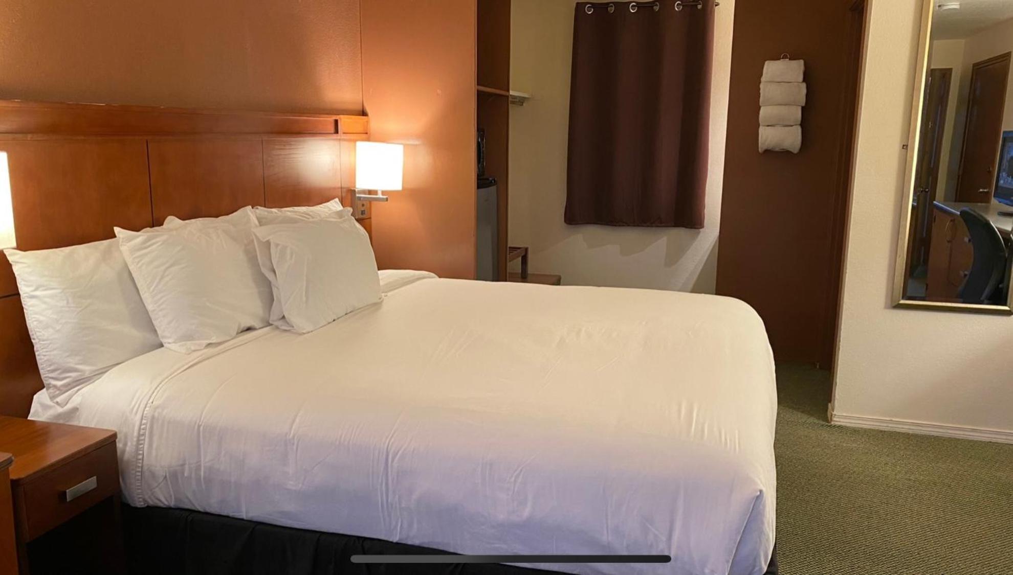 Lakeshore Inn Water Front Moses Lake Εξωτερικό φωτογραφία